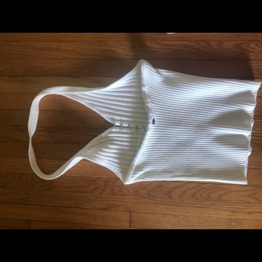 White crop top